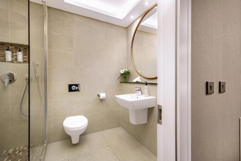 Superior Double Room room - Image 2