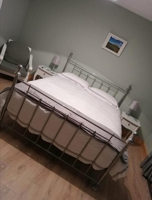 Double Room with Mountain View room - Image 2