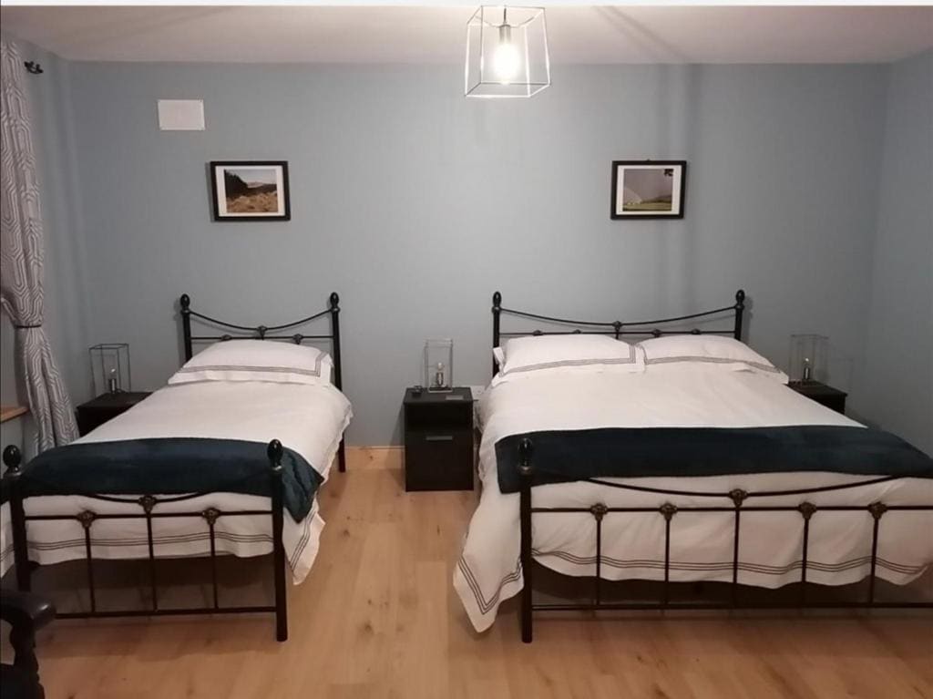 Double or Twin Room with Garden View room - Image 3