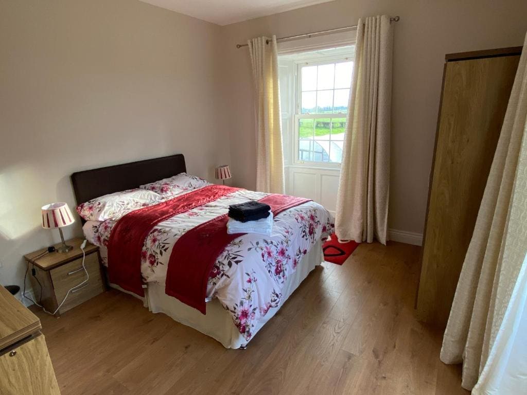 Double Room with Garden View room - Image 1