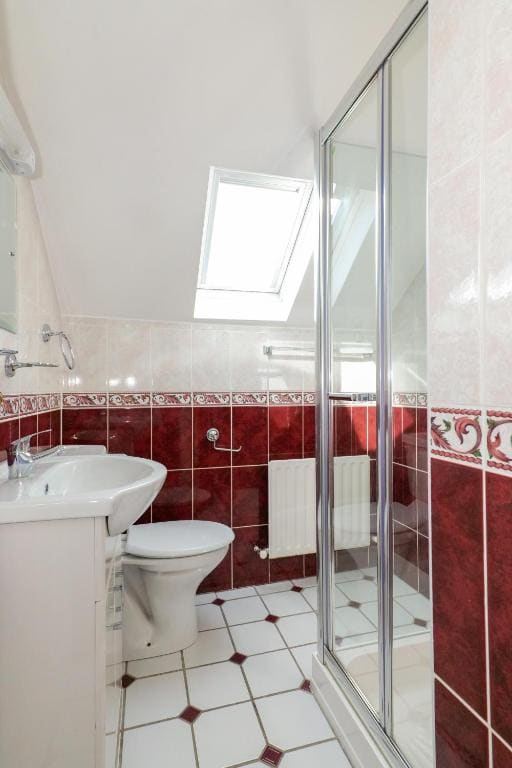 Double Room with Private Bathroom room - Image 3