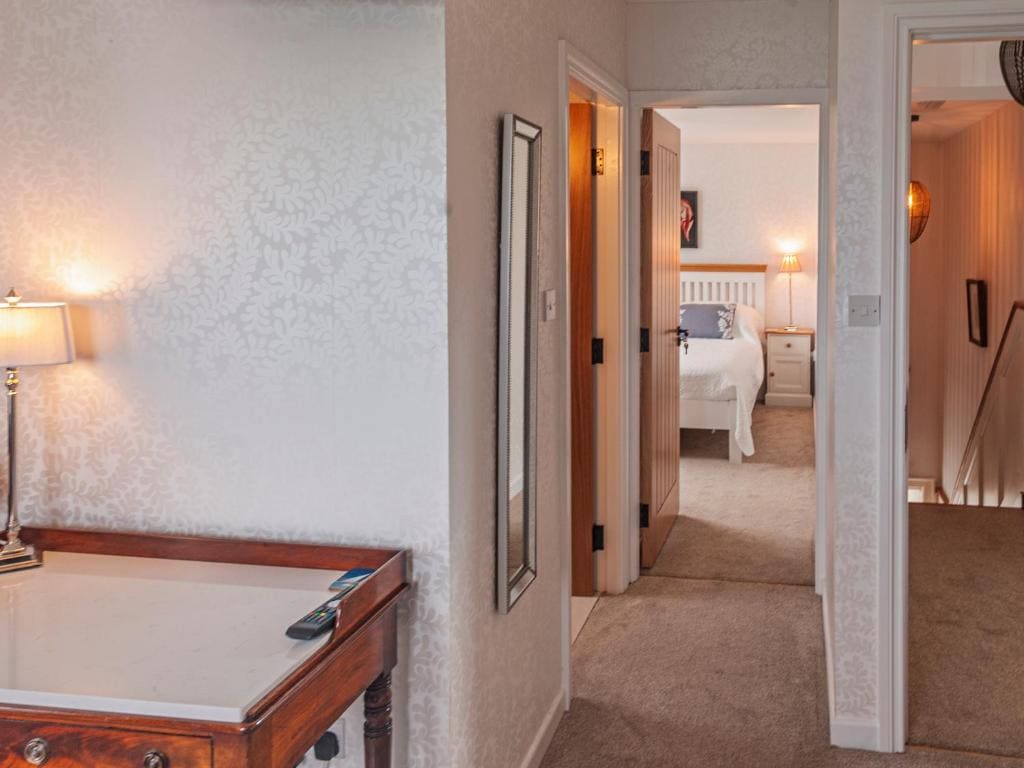 Suite with Sea View room - Image 1