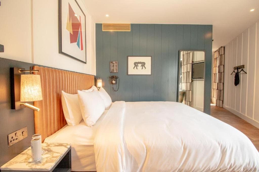 High Double Room room - Image 2