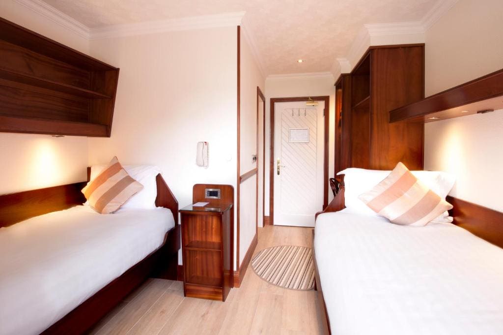 Twin Room room - Image 1