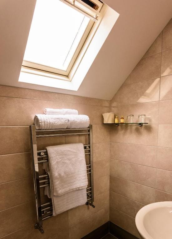 Double or Twin Room with Bathroom room - Image 2