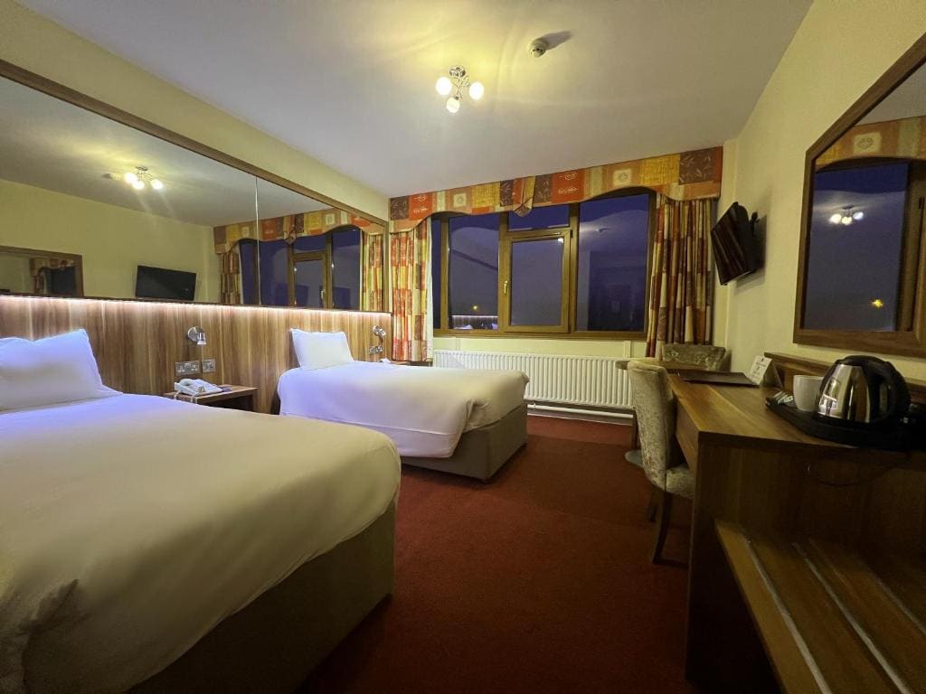 Twin Room room - Image 1