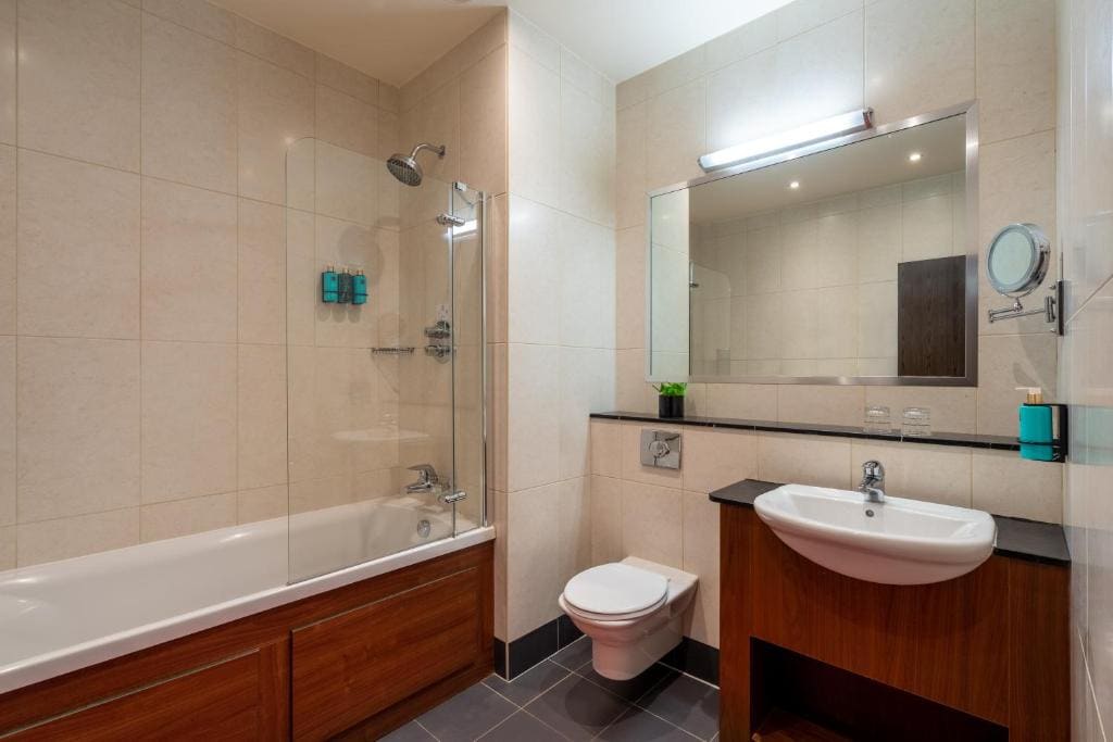 Executive Suite room - Image 2