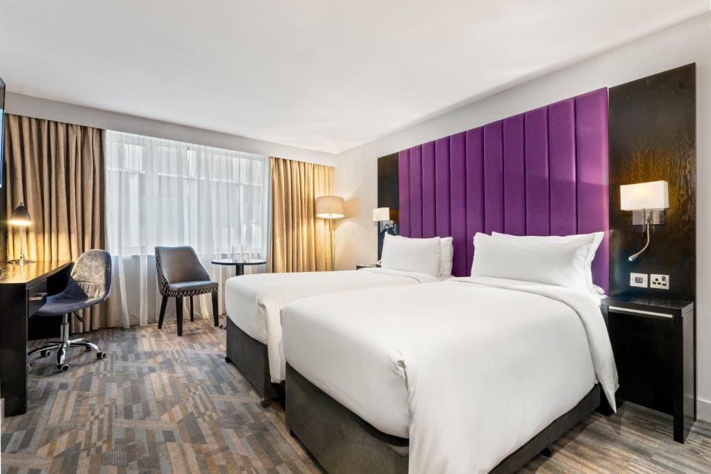 Superior Twin Room room - Image 1