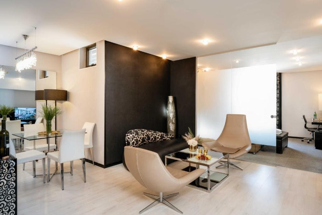 Superior Suite room - Image 1