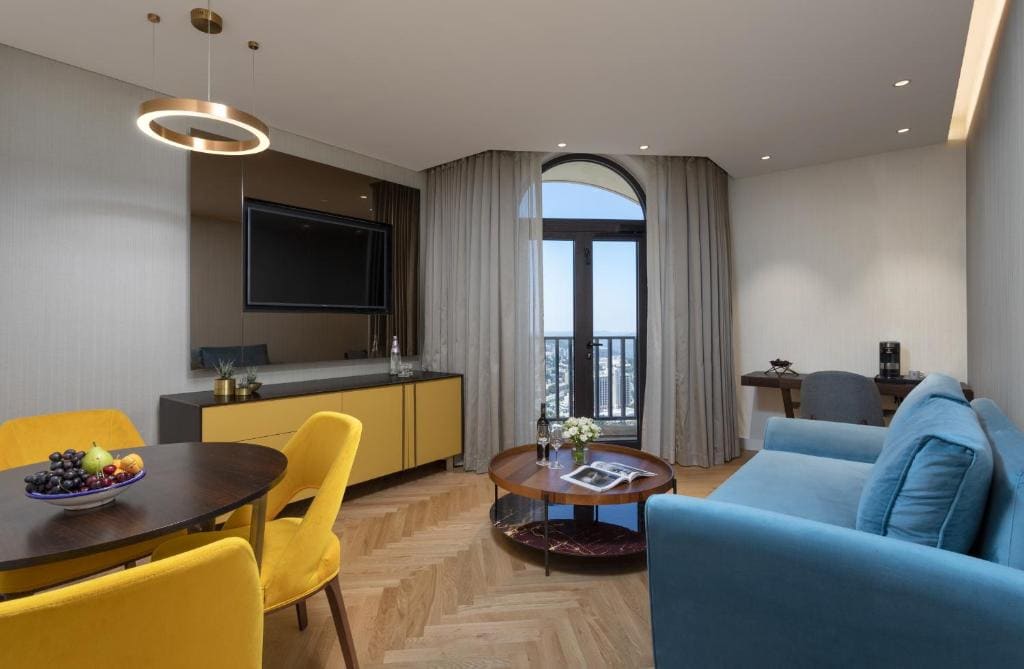 Executive Suite room - Image 2
