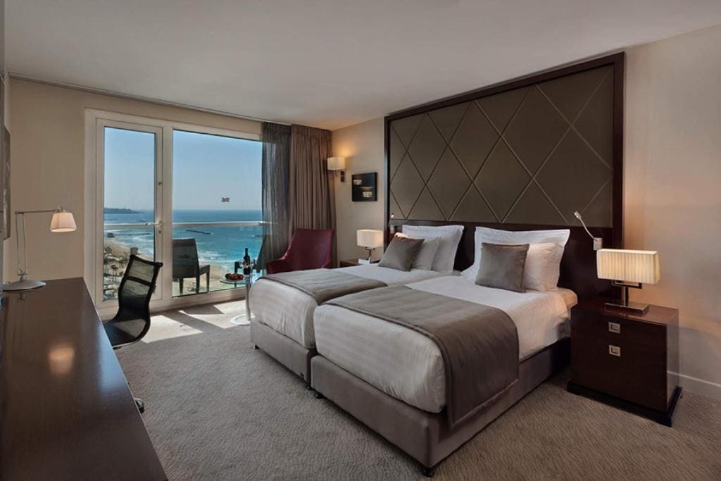 Executive Twin Room room - Image 3