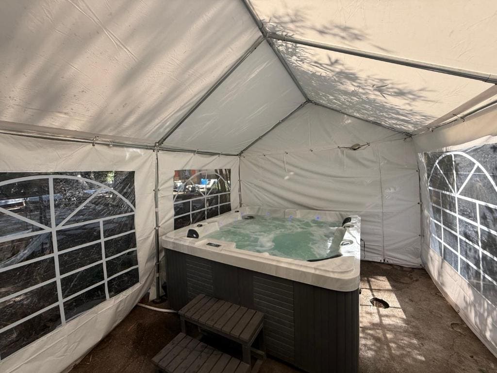 Luxury Studio room - Image 2
