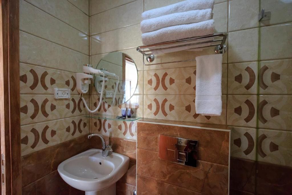 Triple Room room - Image 1