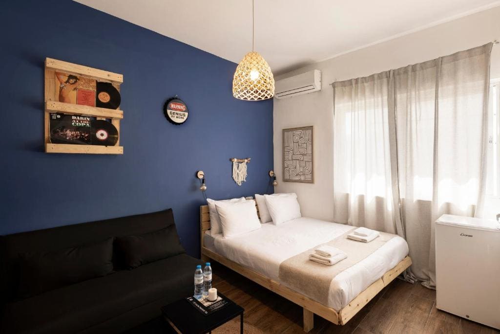 Queen Studio room - Image 2