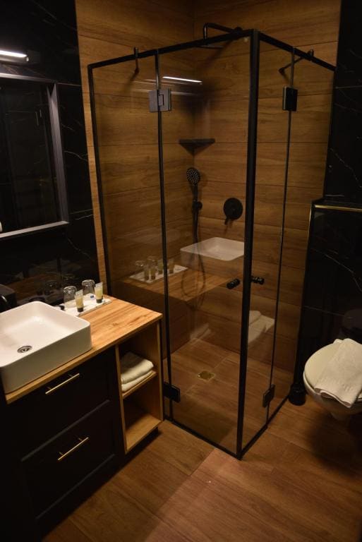 Standard Double Room room - Image 3