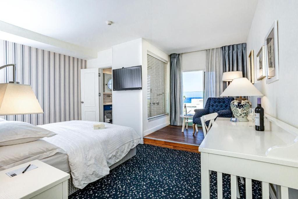 Double or Twin Room room - Image 2