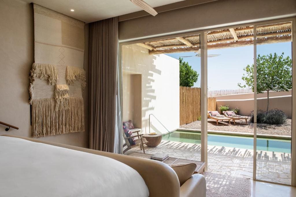 Hideaway Pool Suite room - Image 3