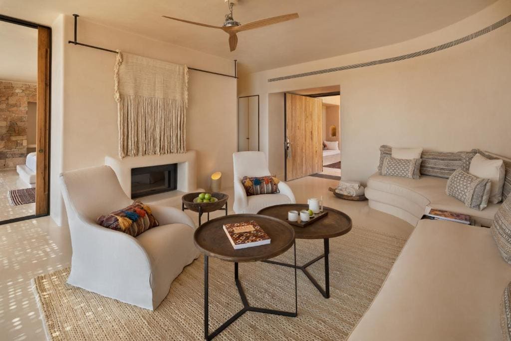 Panorama Pool Villa room - Image 3