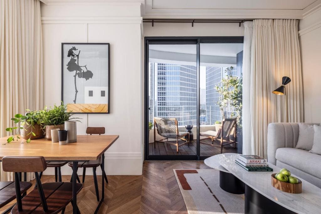 Suite with Balcony room - Image 3