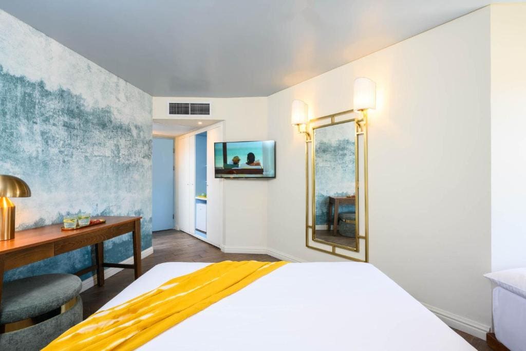 Superior Room room - Image 2