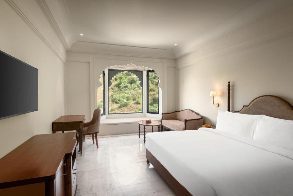 Super Deluxe Room room - Image 1