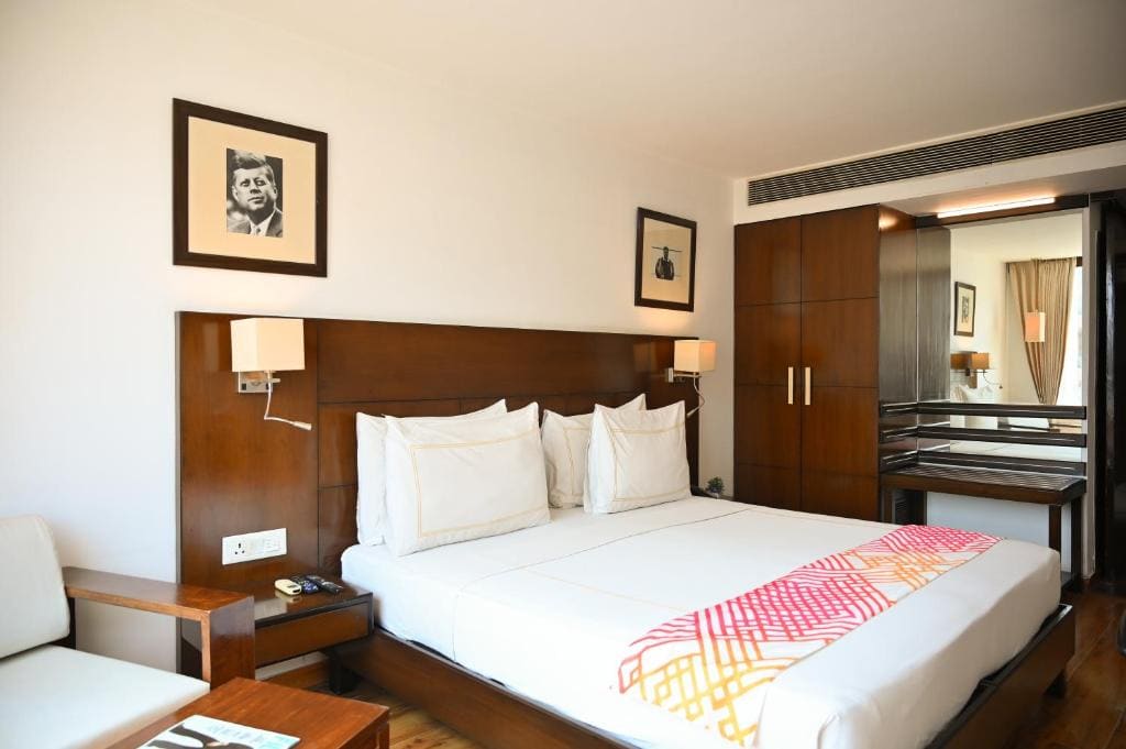 Deluxe Double Room room - Image 3