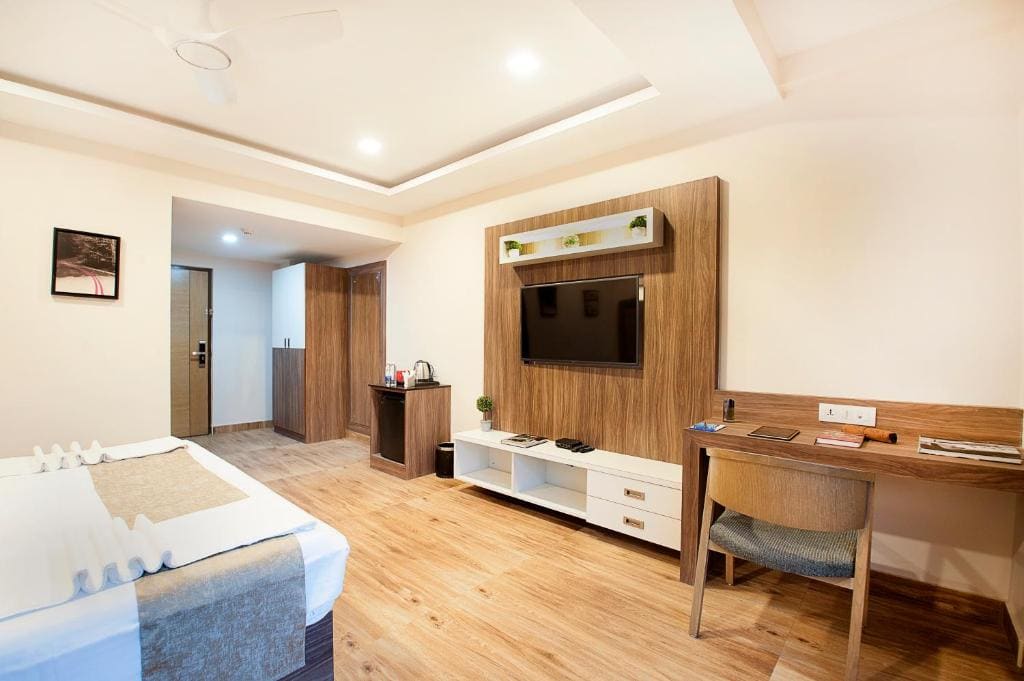 Deluxe Room room - Image 2