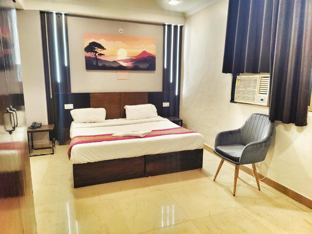 Deluxe Double Room room - Image 2