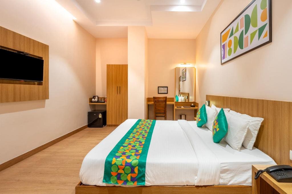 Deluxe Double Room room - Image 3