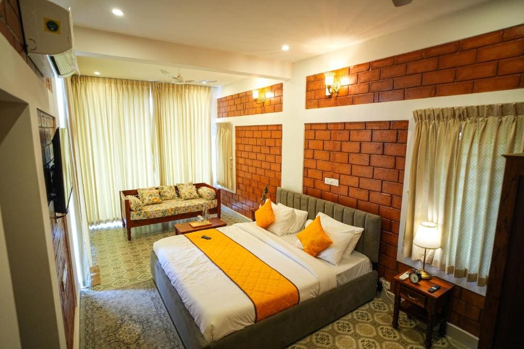 Double Room with Mountain View room - Image 2