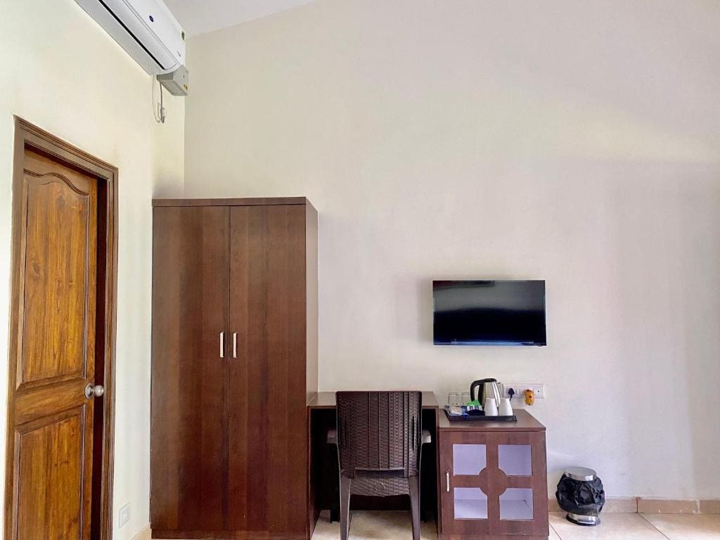 Deluxe Room room - Image 3