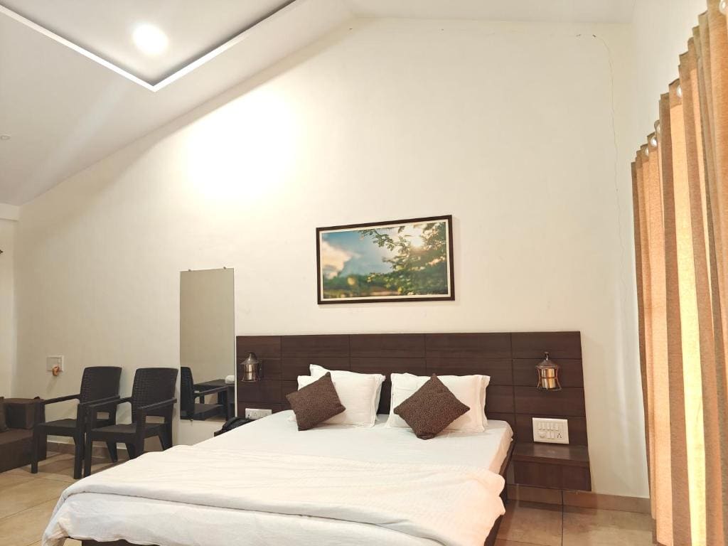 Deluxe Room room - Image 1
