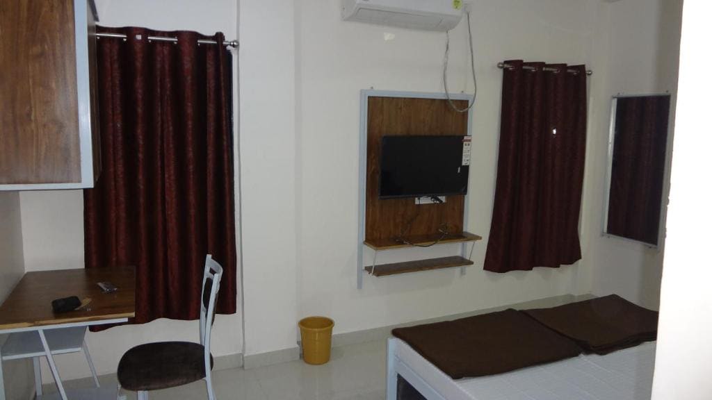 Standard Double Room with Fan room - Image 2