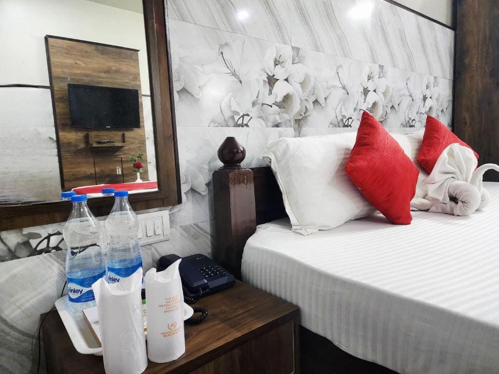 Deluxe Double Room room - Image 3