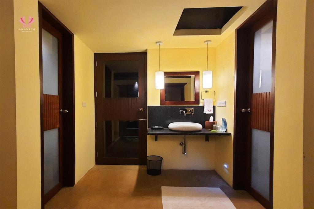 Prana Jacuzzi Cottage room - Image 2