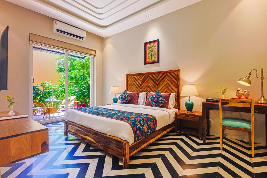 King Room with Pool View room - Image 2