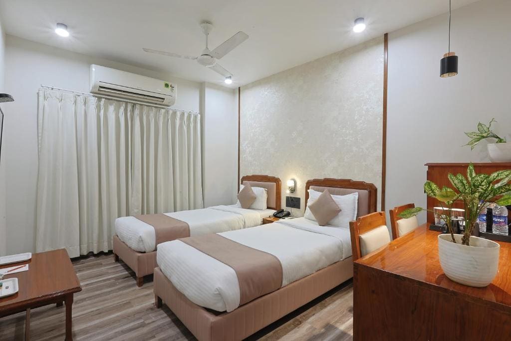Double or Twin Room room - Image 2