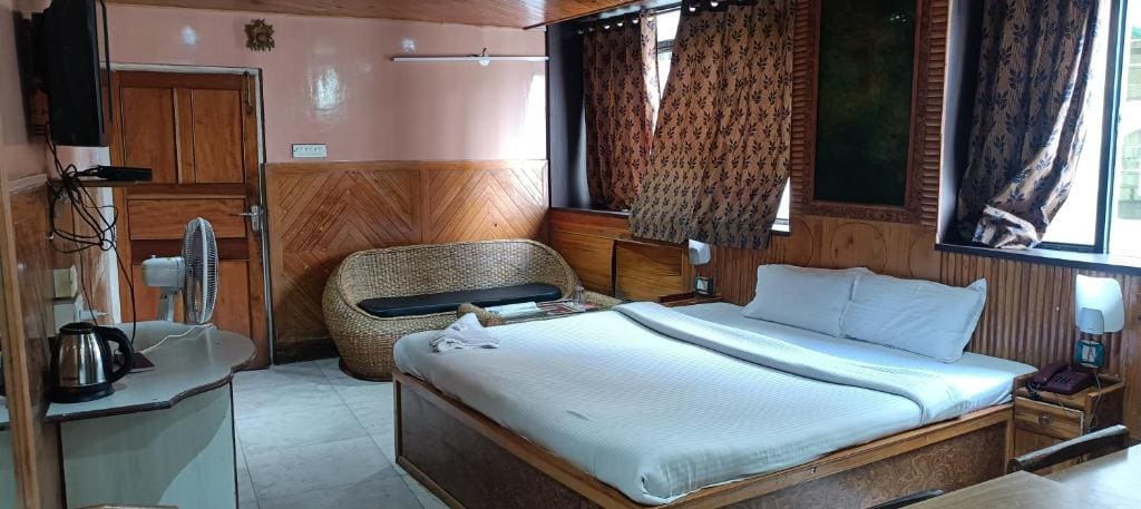 Deluxe Double Room room - Image 2