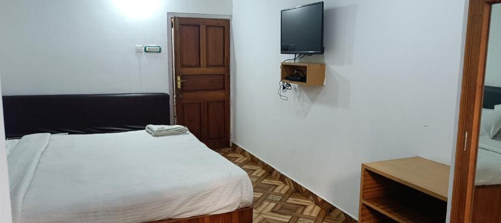 Deluxe Room room - Image 2