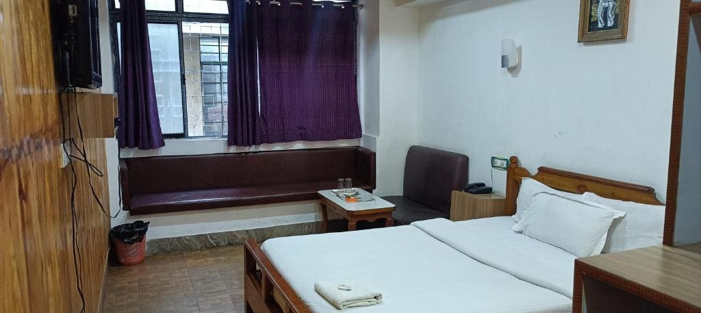 Premium Quadruple Room room - Image 2