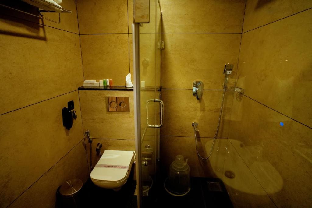 Deluxe Twin Room room - Image 2