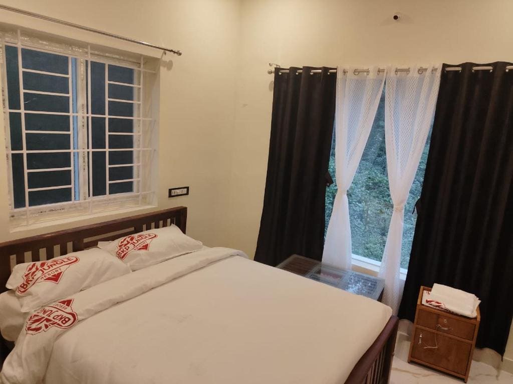 Standard Double Room room - Image 2