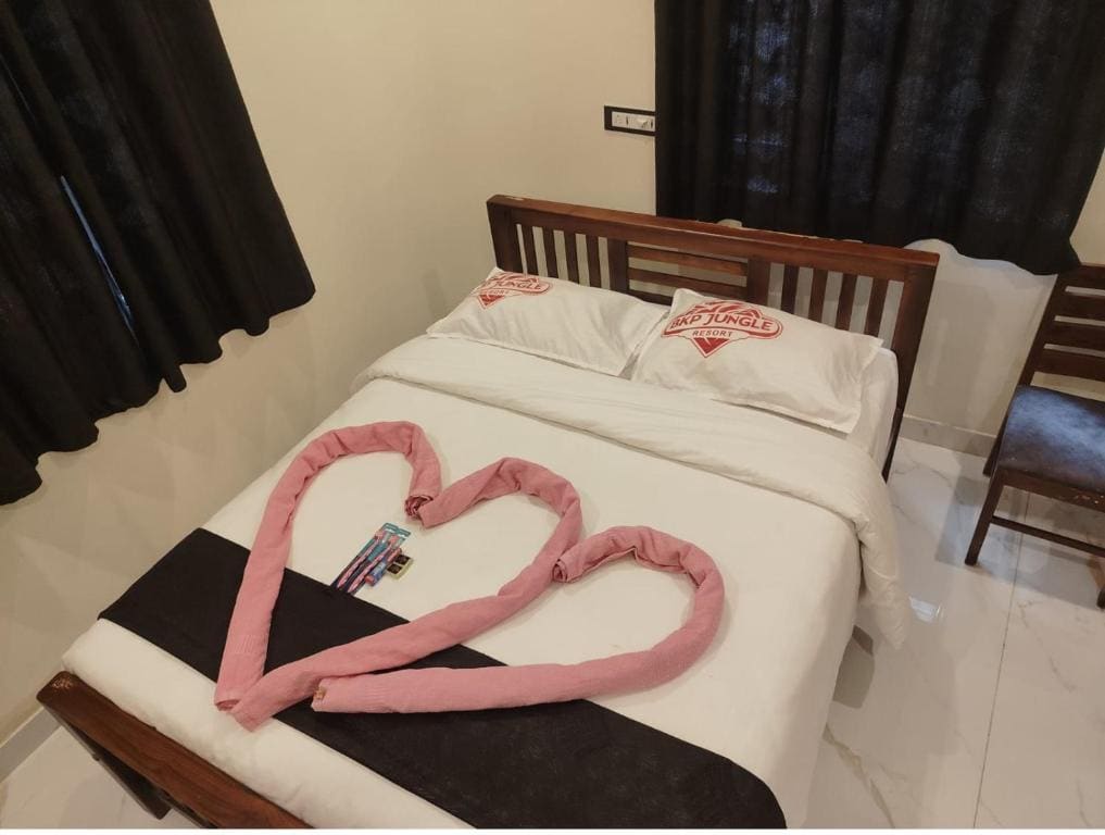 Standard Double Room room - Image 3