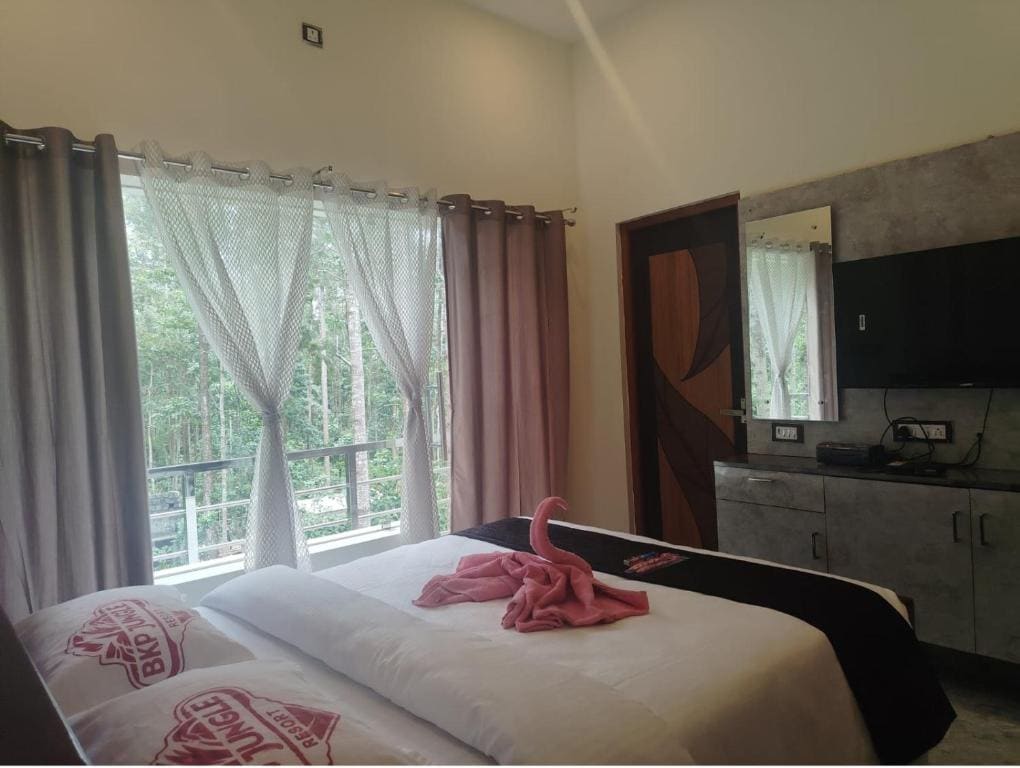 Standard Queen Room room - Image 1