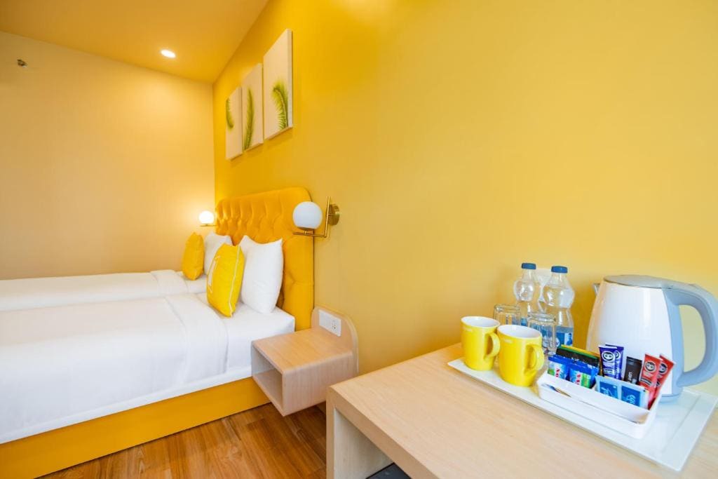 Executive Twin Room room - Image 3