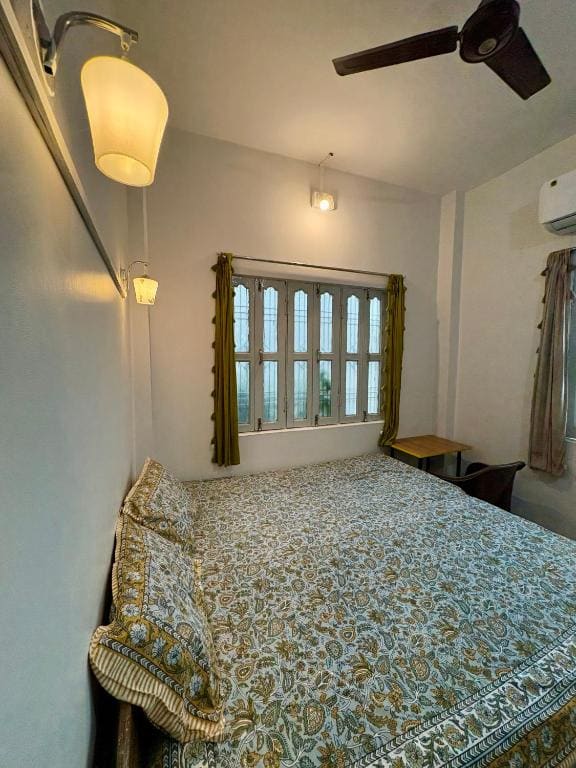Standard Double or Twin Room room - Image 3