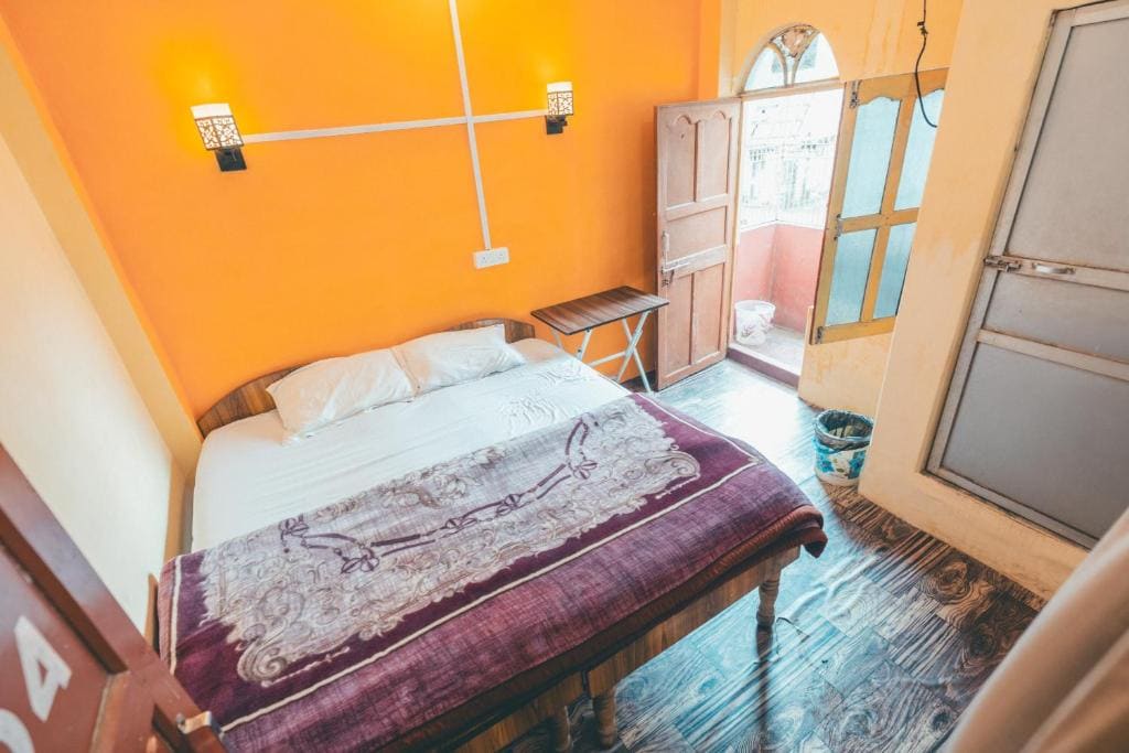 Standard Double or Twin Room room - Image 2