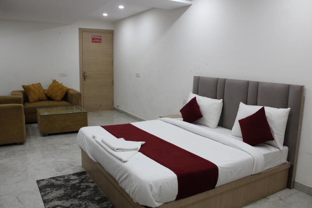 Suite room - Image 3