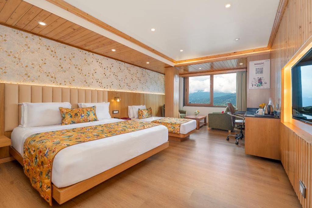 Premuim Triple View Room room - Image 1