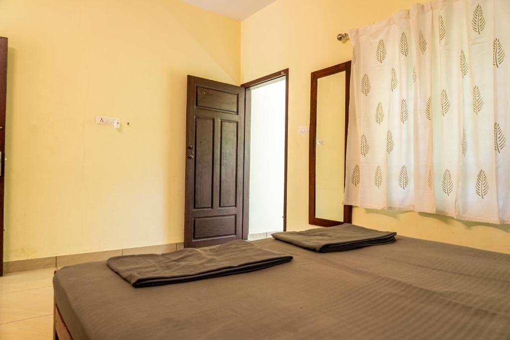 King Room with Garden View room - Image 3